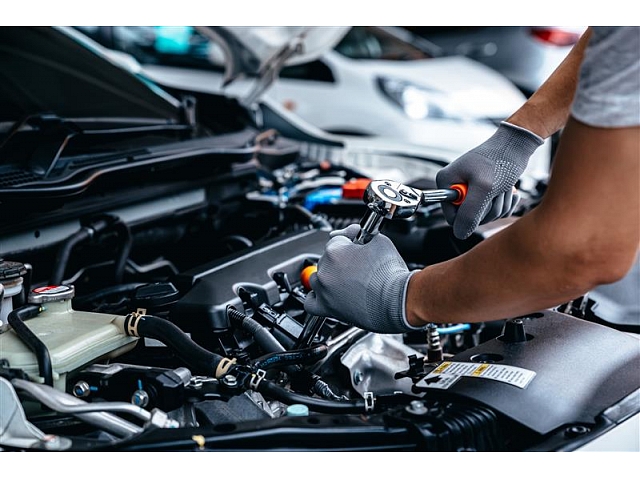 Foto: Auto remonts; autors: https://www.shutterstock.com/g/Thx4Stock Foto: Auto remonts; autors: https://www.shutterstock.com/g/Thx4Stock