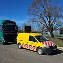 Lielgabarīta krava, moduļu māju pārvadājumi ar  pavadību