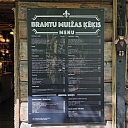 "Brantu Manor Cake", menu