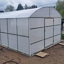 Polycarbonate greenhouses