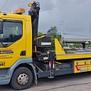 pārvadāt smagās tehnikas un traktorus, nodrošinot to drošu transportēšanu uz citu vietu.