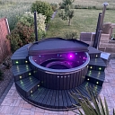 Hot tub with terrace