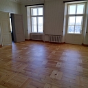 Sanding and varnishing