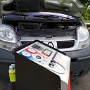 Car air conditioner maintenance and refilling