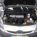 engine bay Prius