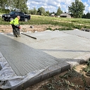 Installation of low-density cellular concrete for the foundation of a private house
