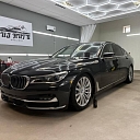 Profesionāla auto pulēšana BMW detailing studijā