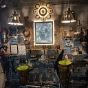 JJ Motors industrial gallery – unique interior made from car parts