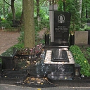Custom-made grave monuments