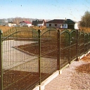 Fence assembly