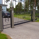 Sliding gates