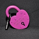 Wedding key Ieva David pink.