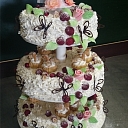 Tortes kāzām