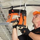 Spit mounting guns, fastening systems