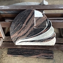 Надгробные памятники