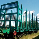 Железнодорожные платформы для перевозки бревен
