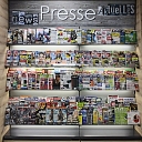Shelf for press