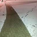 Чистка тротуаров от снега, эко посыпка солью.