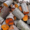 Дрова, производство дров, подготовка по требуемым размерам( резка, расщепление) торговля дровами, доставка дров в Видземе.