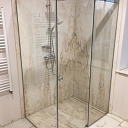 Dušas starpsienas no stikla