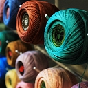 Threads and yarns, shop Button