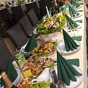 Banquet table setting
