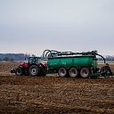 Application of liquid fertilizer