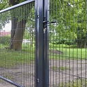 Divviru vārti un gājēju vārtiņi