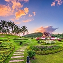 Burvīgs skats uz Chiang Mai tempļiem, kas atrodas gleznainā kalnu ainavā – viena no Taizemes kultūras un vēstures bagātībām, kas noteikti jāredz.