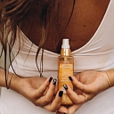 Oil for a beautiful and golden tan