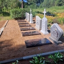 Кладбище с надгробиями