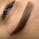 Permanent eyebrow makeup using hair technique