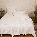 Linen bed clothes