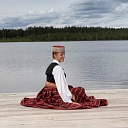 Off-site photo session in an open air