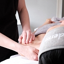 Careful care of the neck and décolleté area, which improves skin tone, promotes blood circulation and provides deep relaxation.