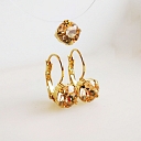 Earring necklace set.