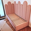 Pull-out children's bed