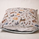 Decorative pillow with a cat pattern – a cozy accent for the interior