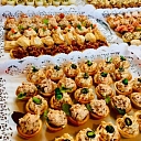 banquet table setting