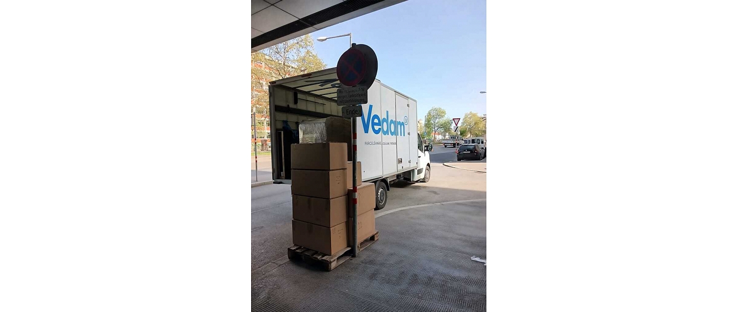 Furniture disassembly and wrapping