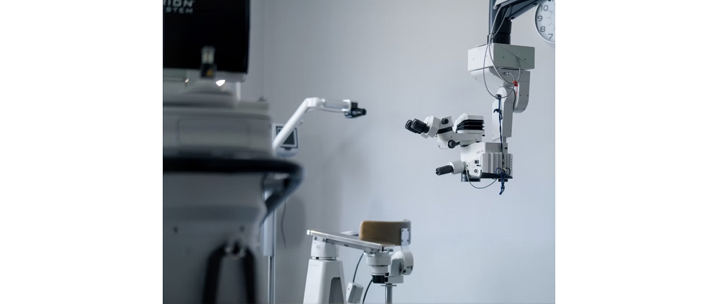 Eye doctor