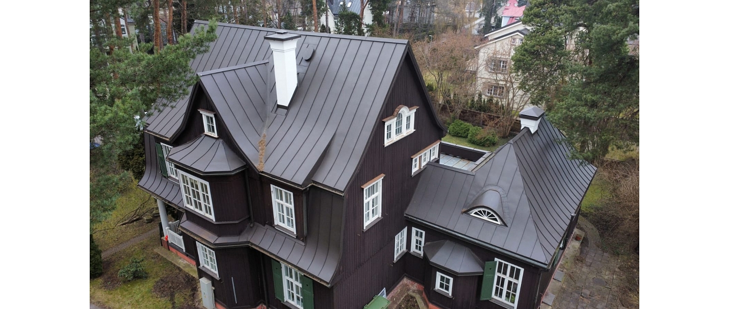 Tin roofs