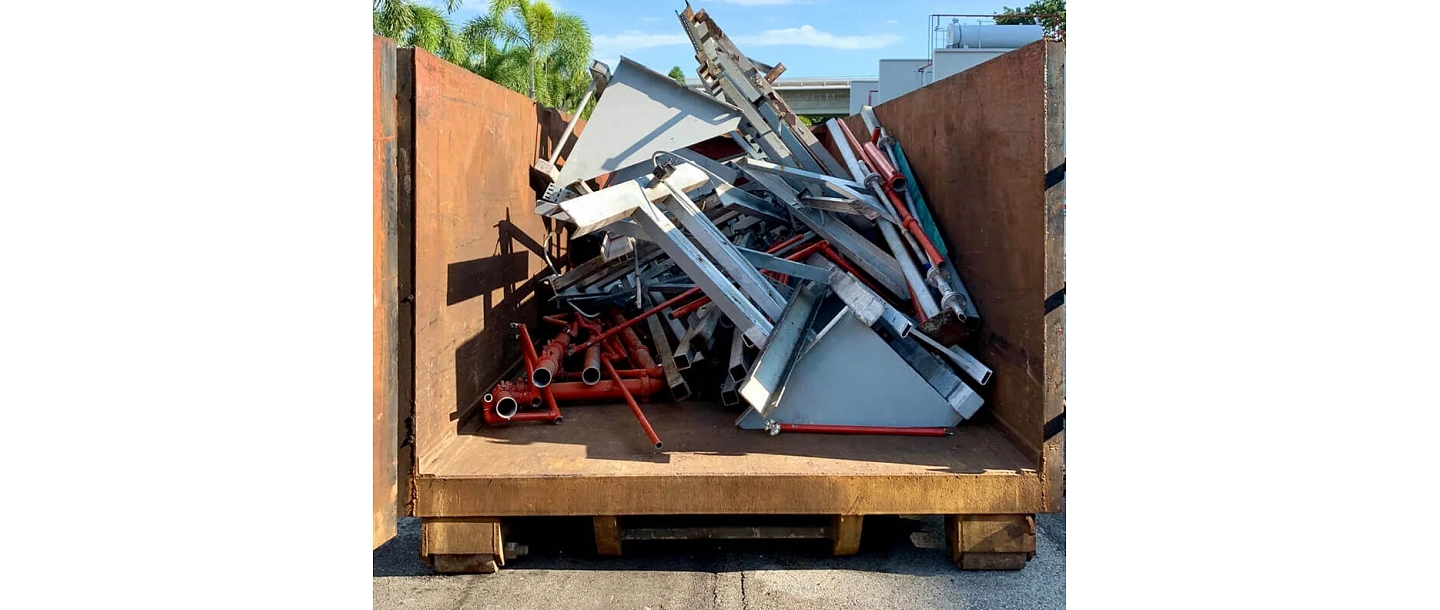 Acceptance of scrap metal