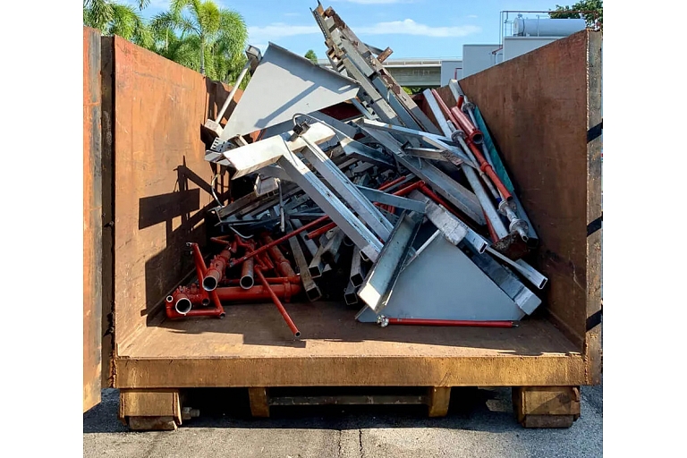 Acceptance of scrap metal