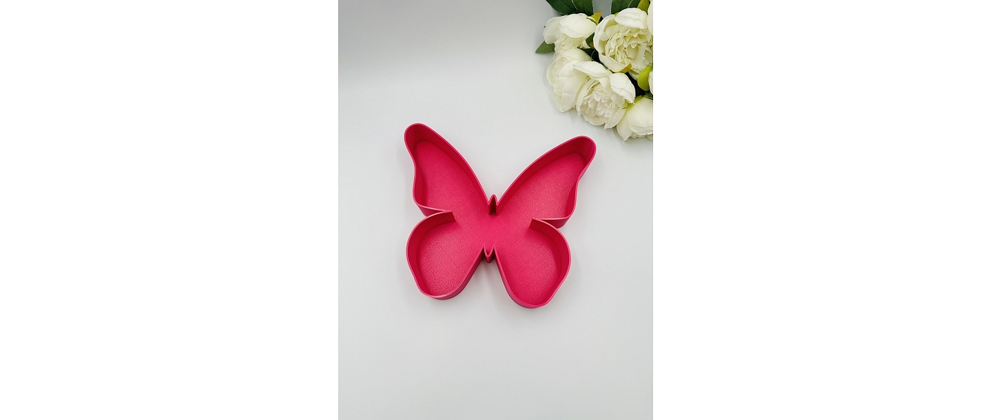 Different shaped dishes