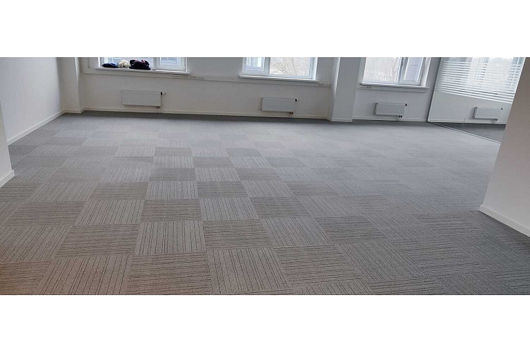 Soft flooring cleaning