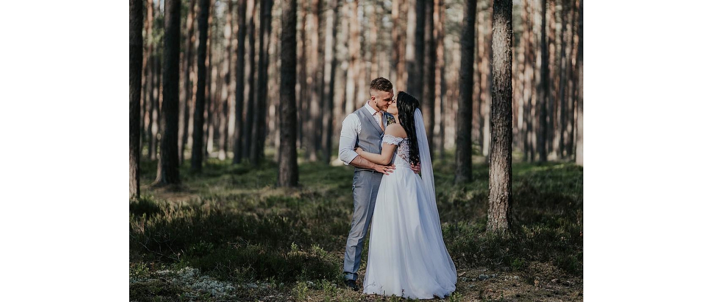 Kāzu fotogrāfs