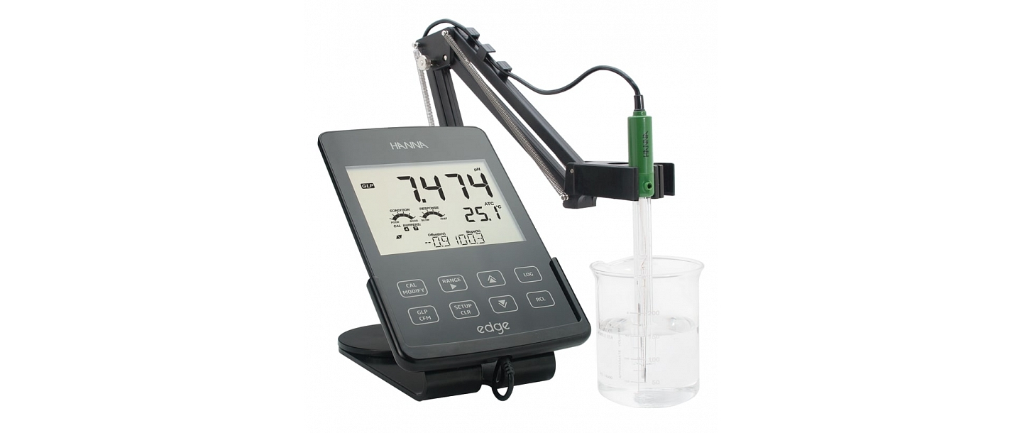 Laboratory table, portable and pocket measuring devices