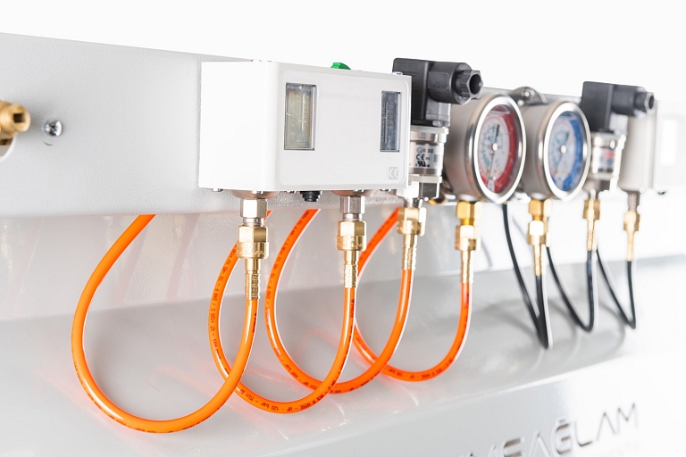 Capillary hoses, elastic