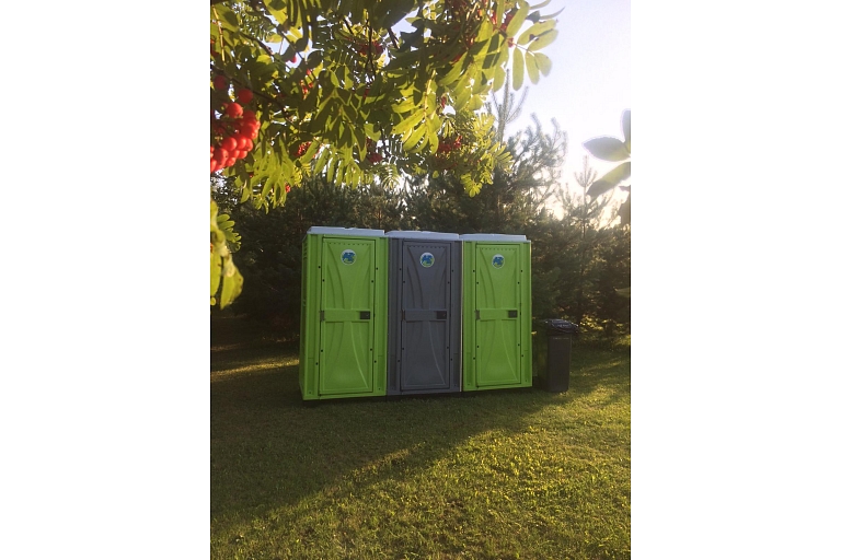toilets for rent